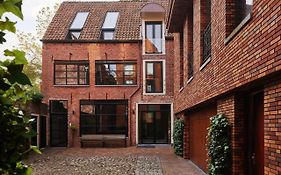 Business Guesthouse